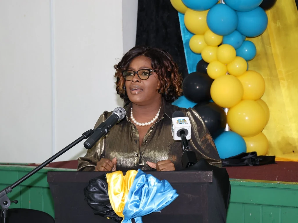43 Youth Leaders Graduate in Grand Bahama Ceremony